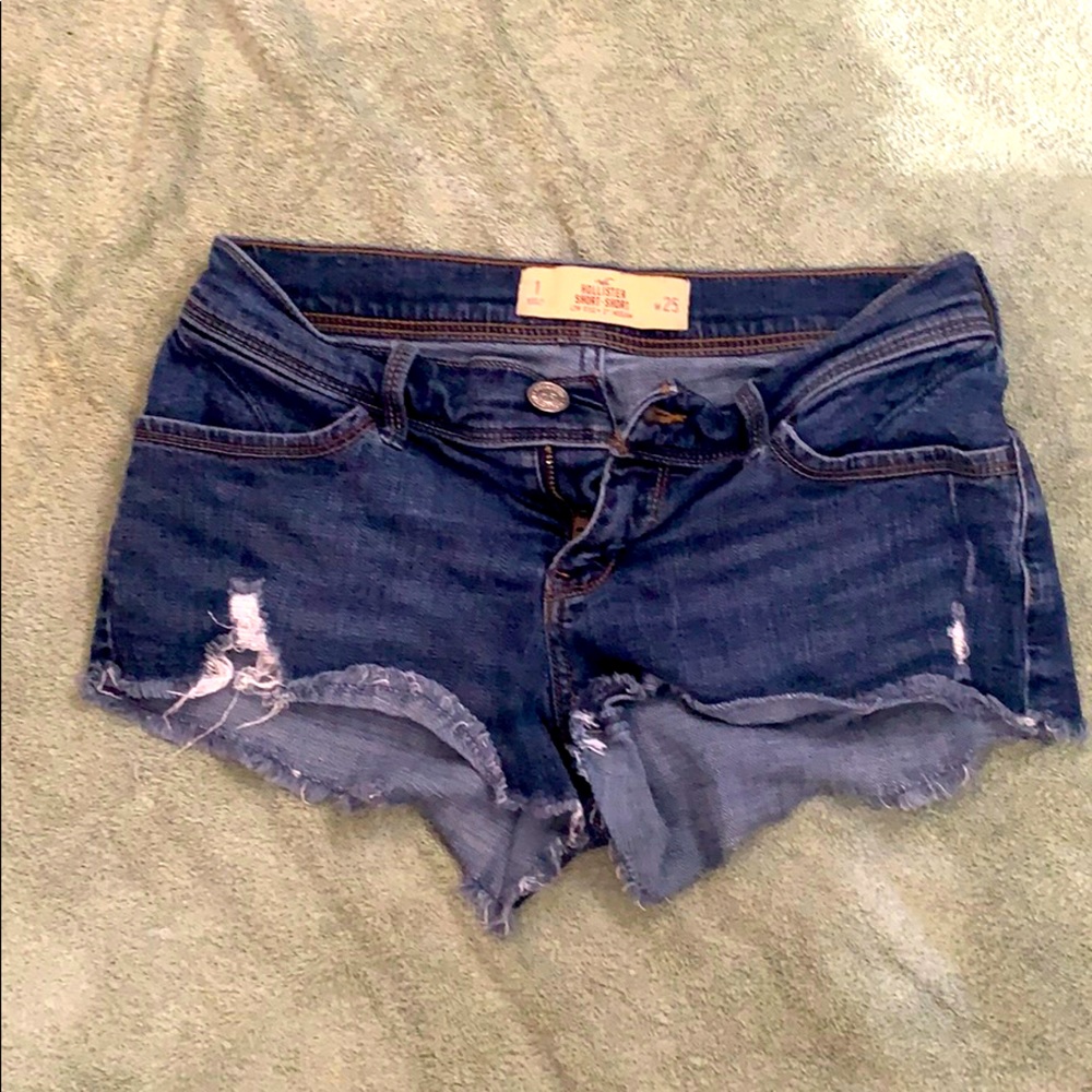 Hollister shorts size 1